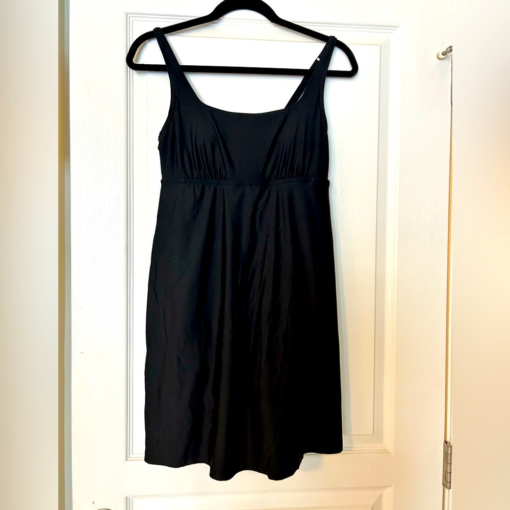 New, with Tags | Lands End Shaping Swimdress | Black | Size 6